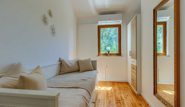 3 bedrooms, 2 bathroom villa with pool and nature views in Dracevica