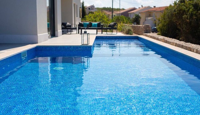 Villa SUNSET with private pool in Pinezici