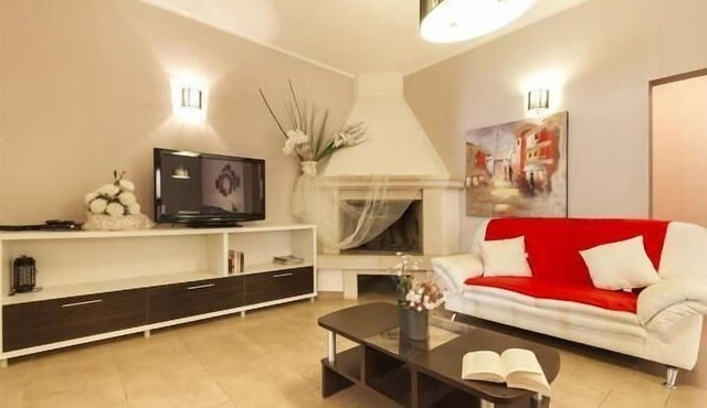 Beautiful holiday home in Cere with private pool