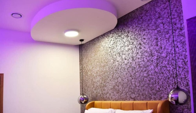 Turbo - With Terrace, AC & Wifi - A1