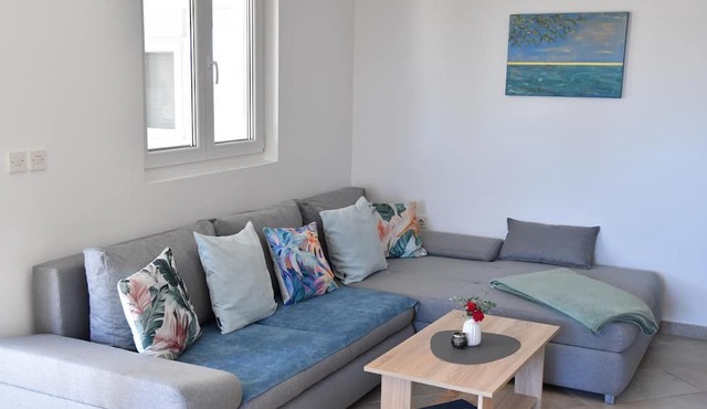 Luger holiday flat with conservatory and terrace