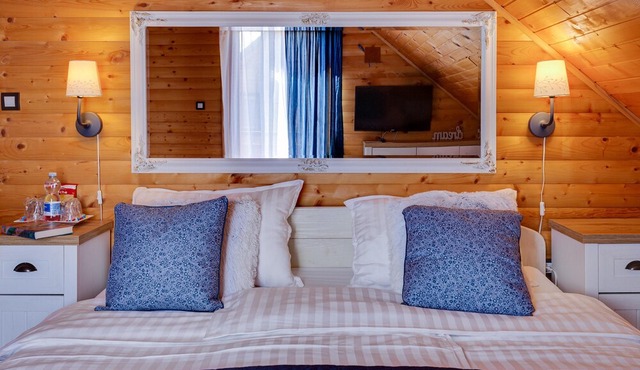 Homerez - Villa for 8 ppl. with swimming-pool, sauna, jacuzzi, spa and terrace