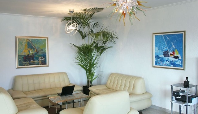 Luxury Apartment in Opatija for 8 People With Pool and Silk Bedding