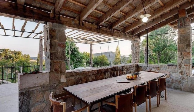 Ecovilla Mirabilis Holiday House with Private Pool