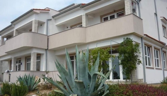 Holiday Apartment in Barbat with Spacious Terrace and Beautiful View
