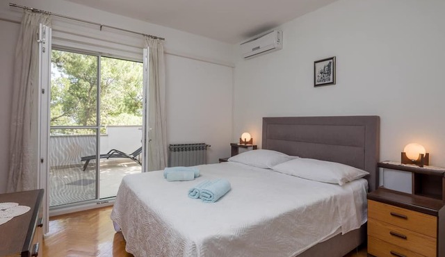Split area -Trogir BEACH RESORT NEAR TROGIR AND SPLIT SPECIAL OFFER MAY