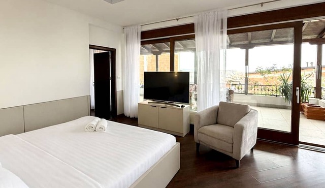 Makadam Hotel in Prizren