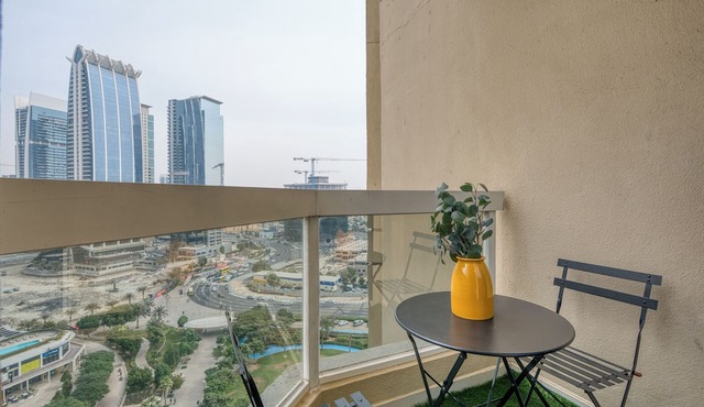 PVH - Cozy Central Studio - Dubai Gate 1 in Dubai
