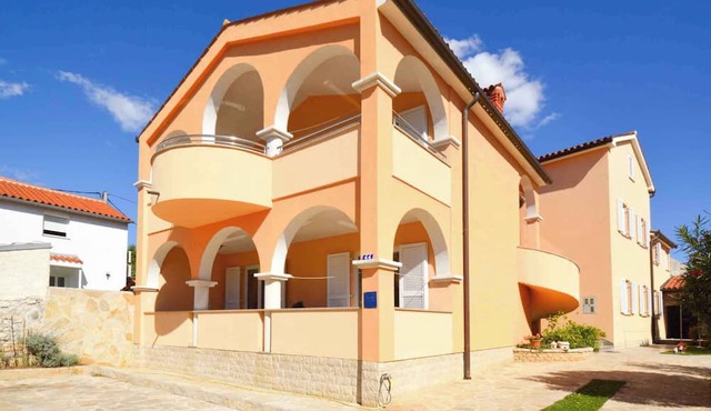 Apartments in Vinkuran/istrien 11042 in Medulin