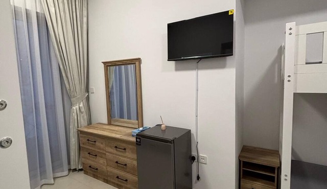 Dubai Hostel Bedspace and Backpackers in Dubai