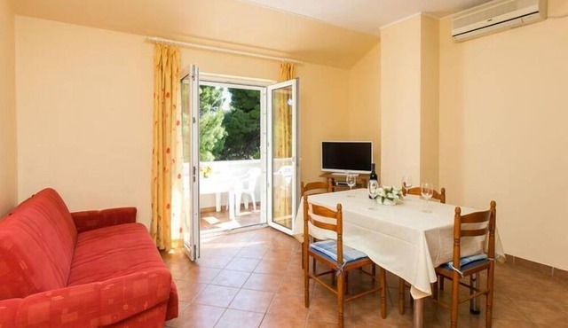 Apartment & Room Braica - One-Bedroom Apartment with Balcony in Dubrovnik
