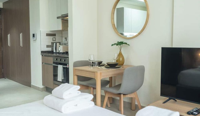Summer Offer Lovely Studio Budget Friend in Dubai