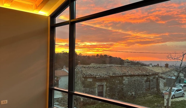 Mountain Lodge Istria vacation home for 8 people in Kompanj