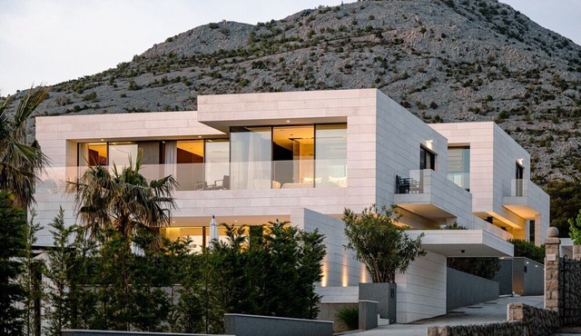 Exclusive Villa Calma I & II - two heated pool&spa in Starigrad