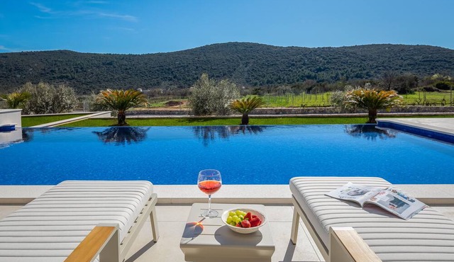 Luxury Villa Dolac by Trogir and Split, privacy, untouched nature, infinity pool in Marina