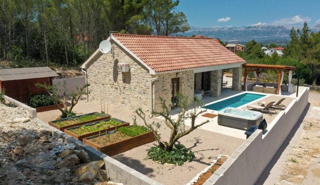 Holiday home in Pridraga with private pool in Pridraga