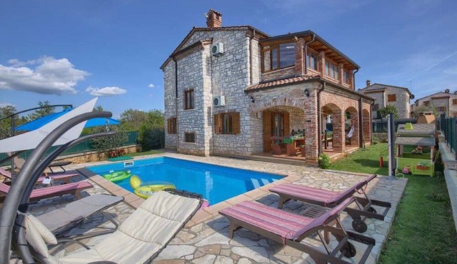 Villa San Andrea in Cabrunici in Cabrunici