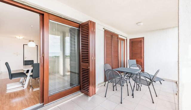 Apartments Mrs Brightside (84311-A1) - Split in Split