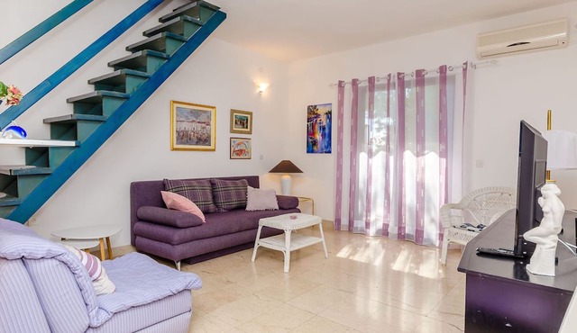 Apartment Nataša (36821-A1) - Okrug Gornji (Ciovo)