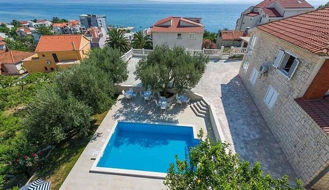 Apartments Joško, (10413), Podstrana, hr