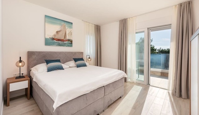 Villa 01 Apartments in Baska Voda