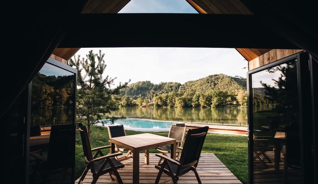 Luxury Glamping Chocolate Village in Maribor