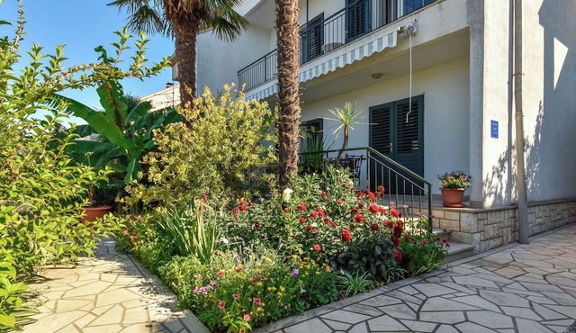Wonderful private villa for 8 people with A/C, WIFI, TV and terrace