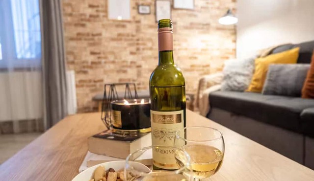 Riverfront Cozy Suite "Old Town" Ground Floor in Sarajevo