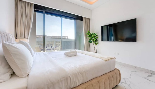 Azizi Riviera 61 - Serene Studio in Meydan in Meydan