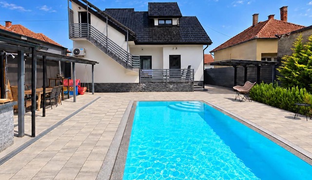 Stunning home in Slatina with sauna in Slatina