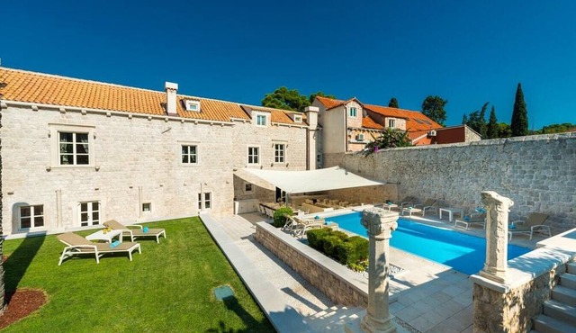 Villa Tihomira - Private villa with pool, Dalmatia in Zaton