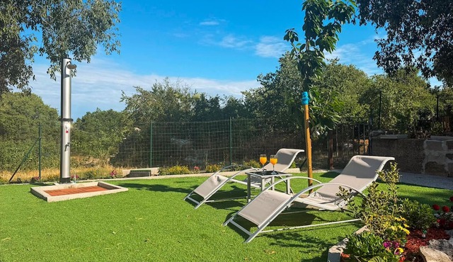 1 bedroom lovely home in Korusce