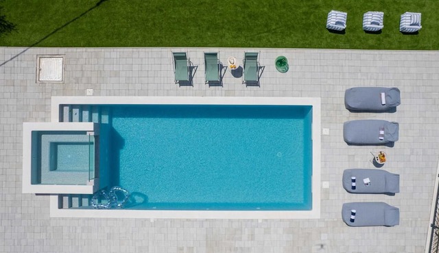 Villa Perla M | Family Villa with Heated pool