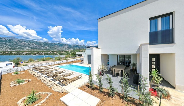 Wave of love villa with sea view, balcony and terrace - Wave of love in Rovanjska