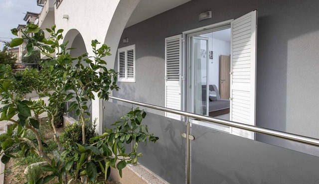 Apartment Villa Andelka with Swimming Pool in Split