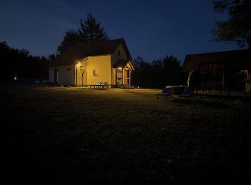 Holiday House Štrbački buk in Donji Lapac