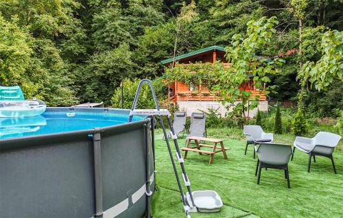 Awesome Home In Donji Laduc With Sauna