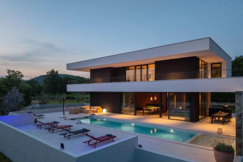 Villa She Luxury - Happy Rentals