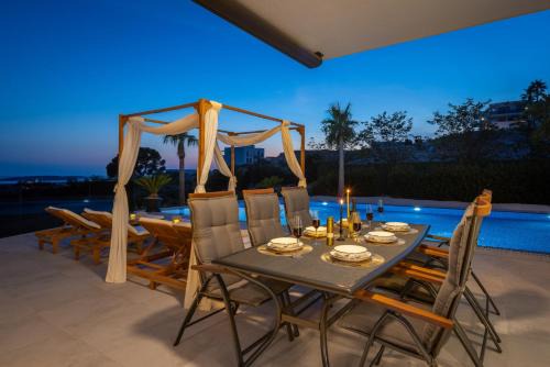 Villa Golden Lion