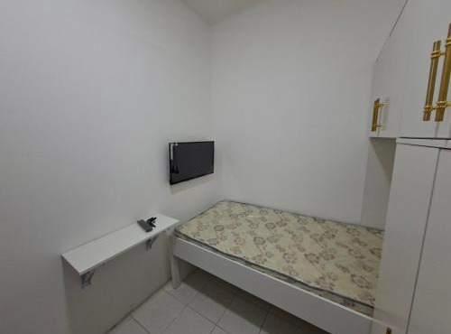 Charming Small Rooms for male only next to DAFZA Al qusais in Dubai
