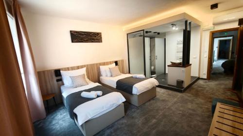 Hucho House Hotel and apartments in Kranj