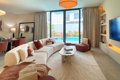 Silk Valley - 4BR Villa | Private Pool | Al Hamriyah in Sharjah