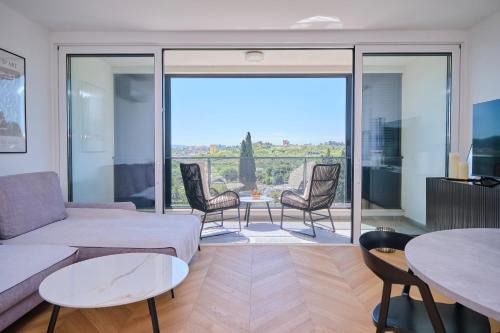 City Lux Suite by Litto