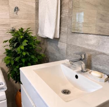 Vasilija Apartment - Cozy, quiet with terrace & spa near Novi Sad, Sremski Karlovci in Sremski Karlovci