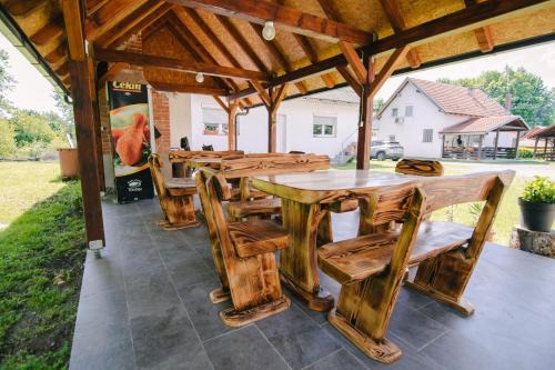 Apartment Smoljanac 14979b in Smoljanac