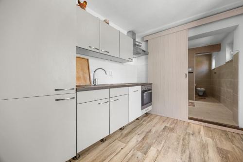 Milka House with Sea View of the Brijuni Islands by Istrabook in Galižana