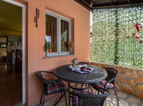 Holiday Home Ana by Interhome in Šilo