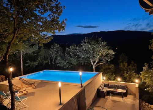 Welcoming House in Poljica with Private Pool