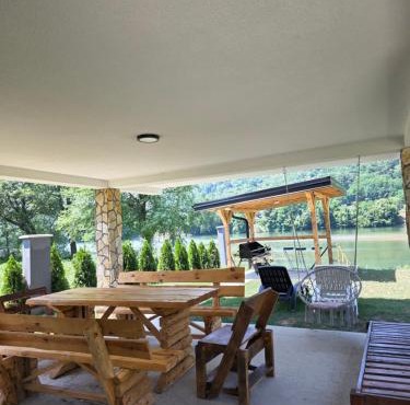 Villa Sanja I Villa Aleksa in Bratunac