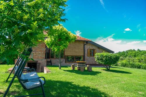 Wooden Retreat with Pool, Sauna & BBQ by Destination Green Croatia